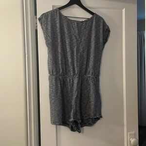 Navy and white striped romper - GAP